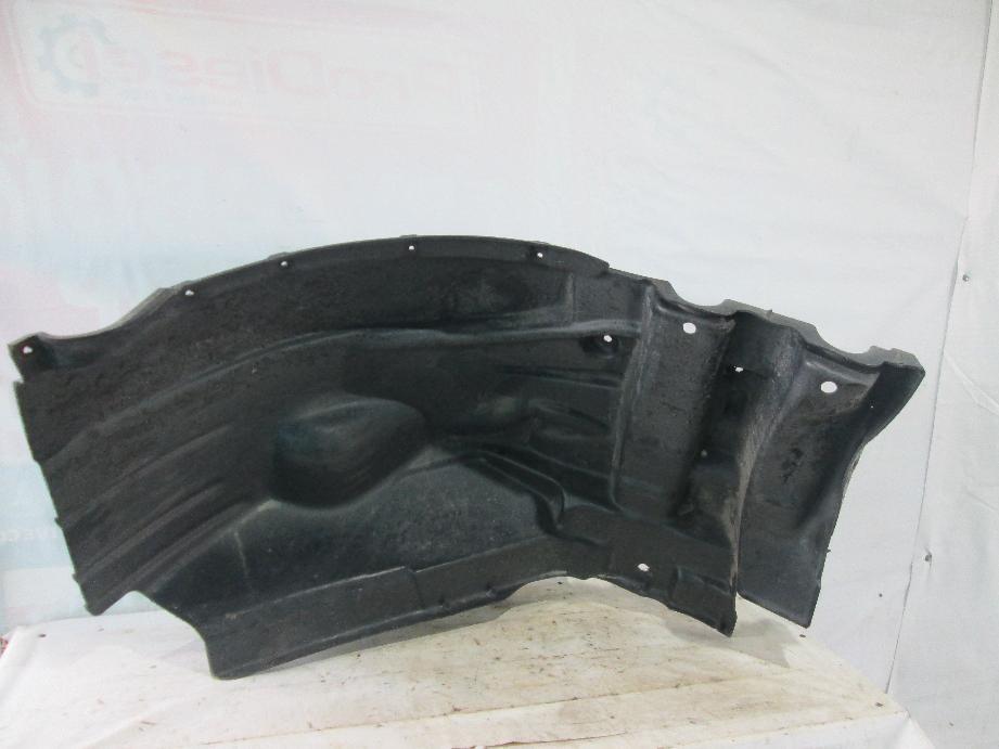 крыло переднее передняя часть левое б/у \ дополнительное отверстие